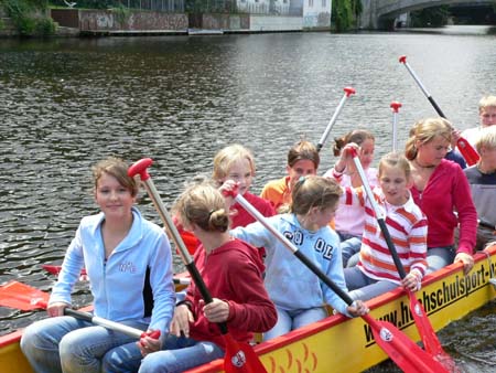 05-08-12n009Drachenboot