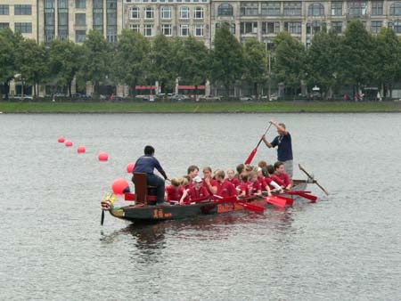 05-08-13n086Drachenboot