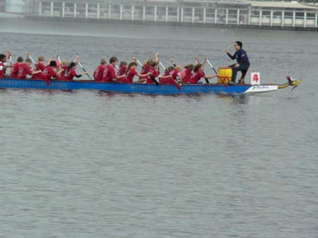 05-08-13n121Drachenboot