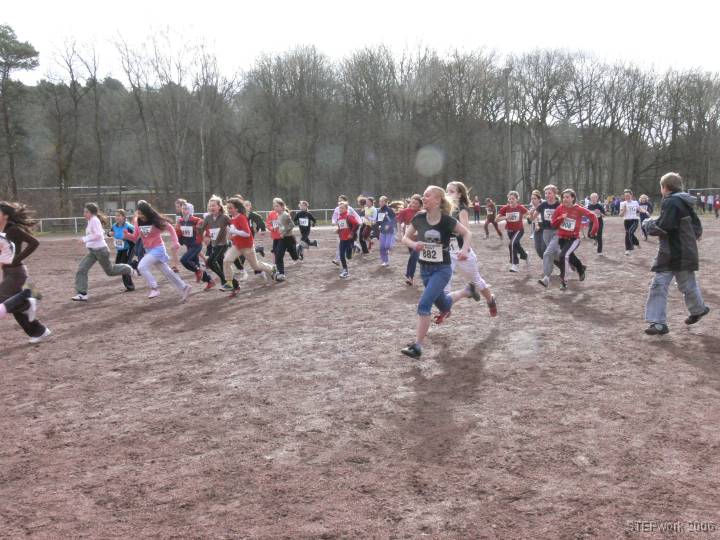 06-04-05n029WaldlaufSchule 