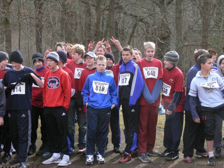 06-04-05n049WaldlaufSchule 