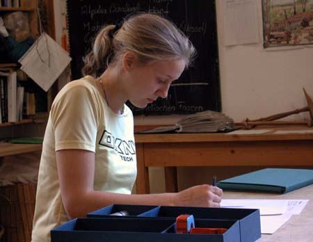 03-04-23heft-weberei19