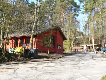 8w-05-04-12n152Schule