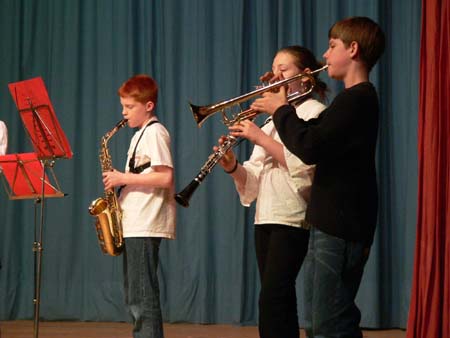 05-01-27n012monatsfeier